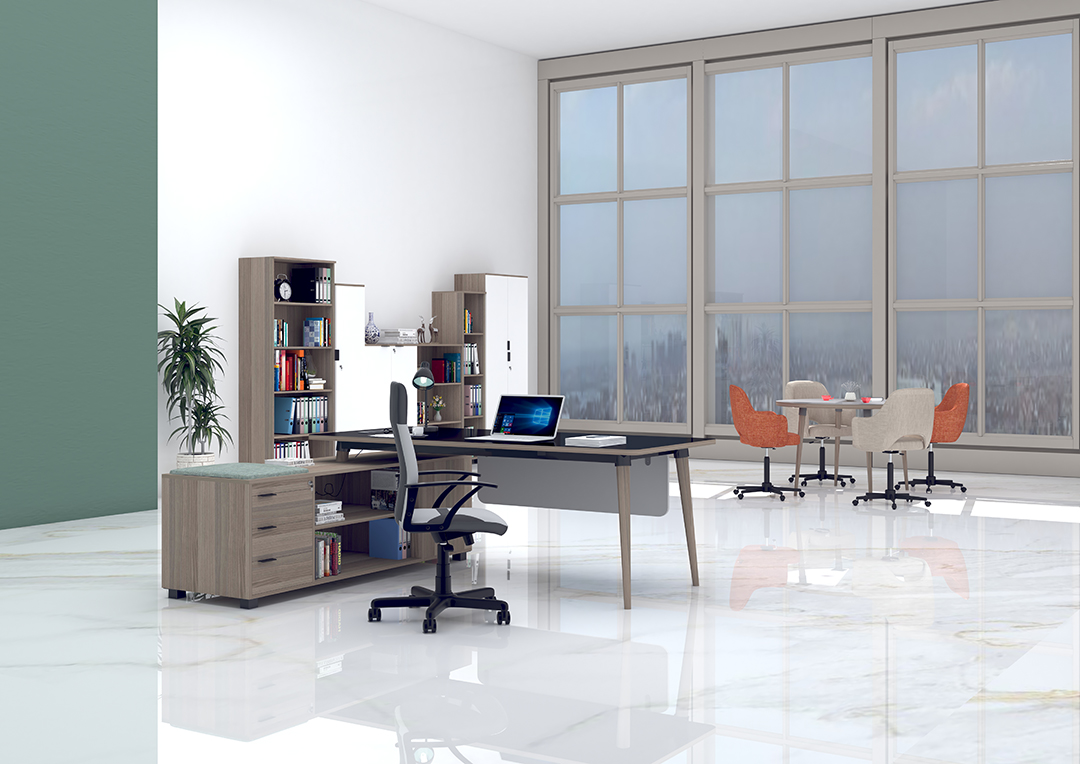 Domino Executive Desk