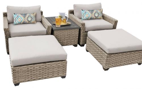 Placid shore lounge set