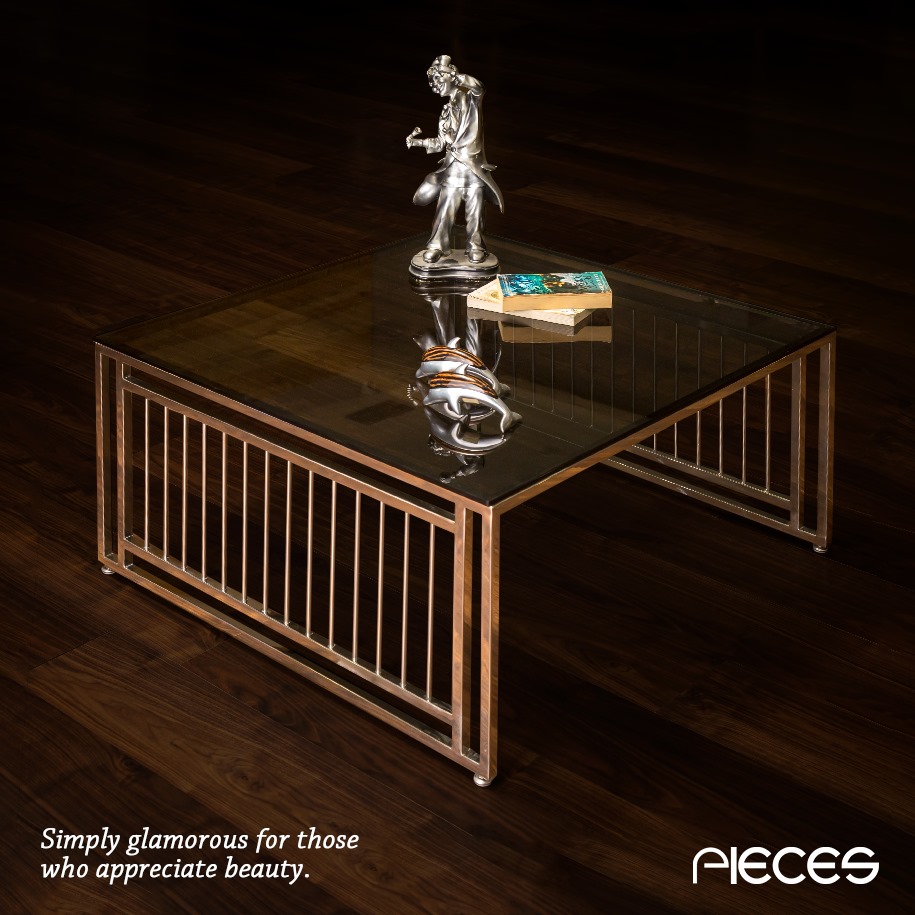 Strisce coffee table