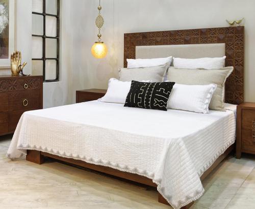 Square Flower Pattern Bed