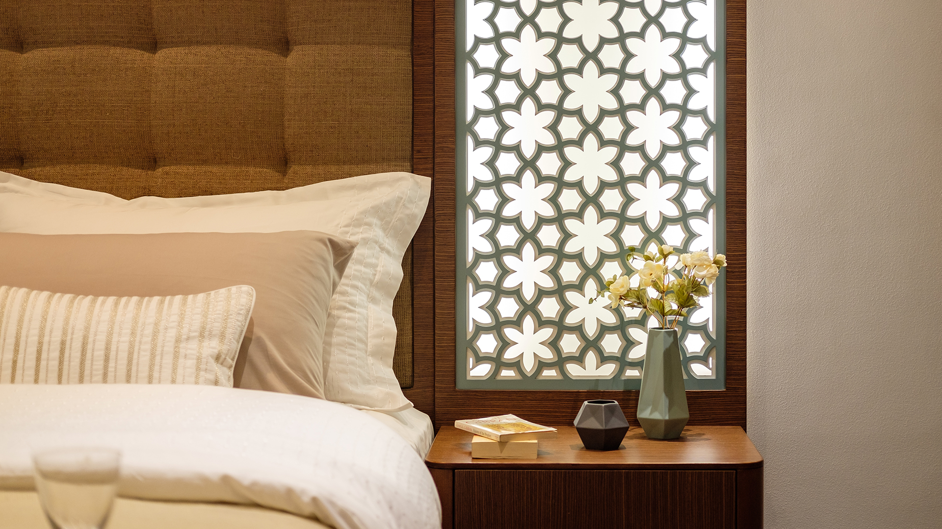 Andalusia master Bed 160
