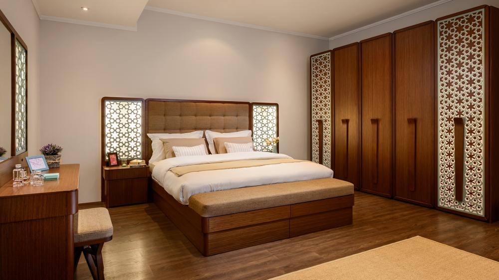 Andalusia master Bed 180 with drawers