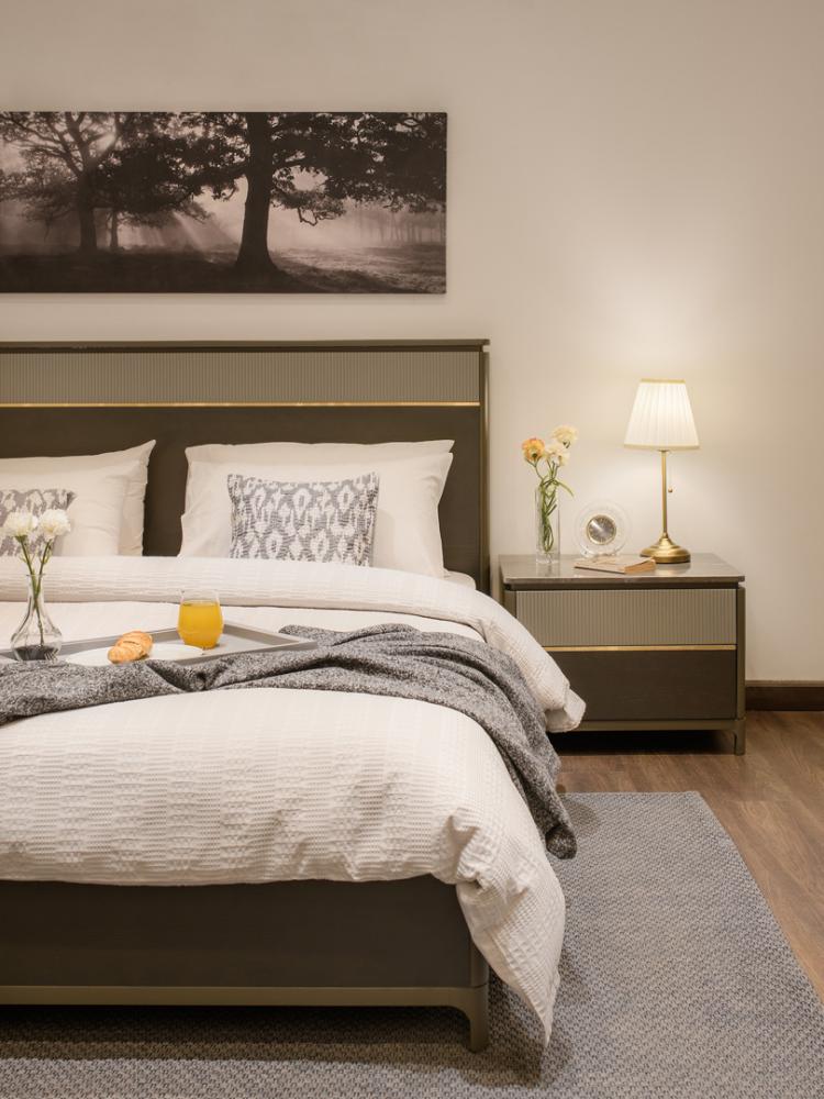Tanis Bed 200