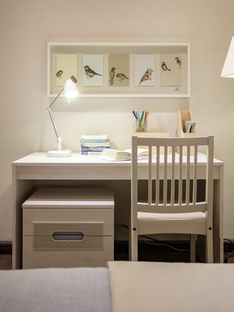 moons teens moon desk