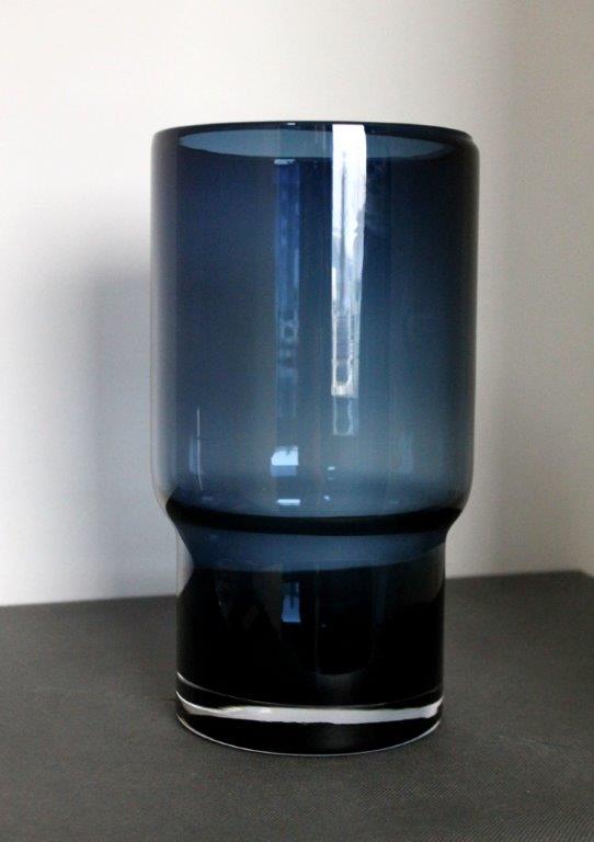 DARK BLUE Vase