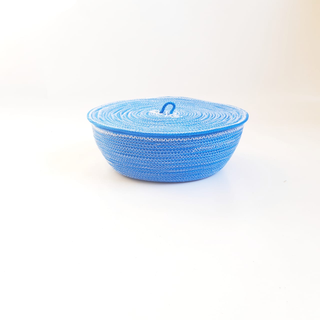 Woven Silk Rope Bread Basket with lid
