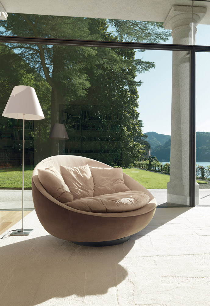Island Medium love seat / daybed