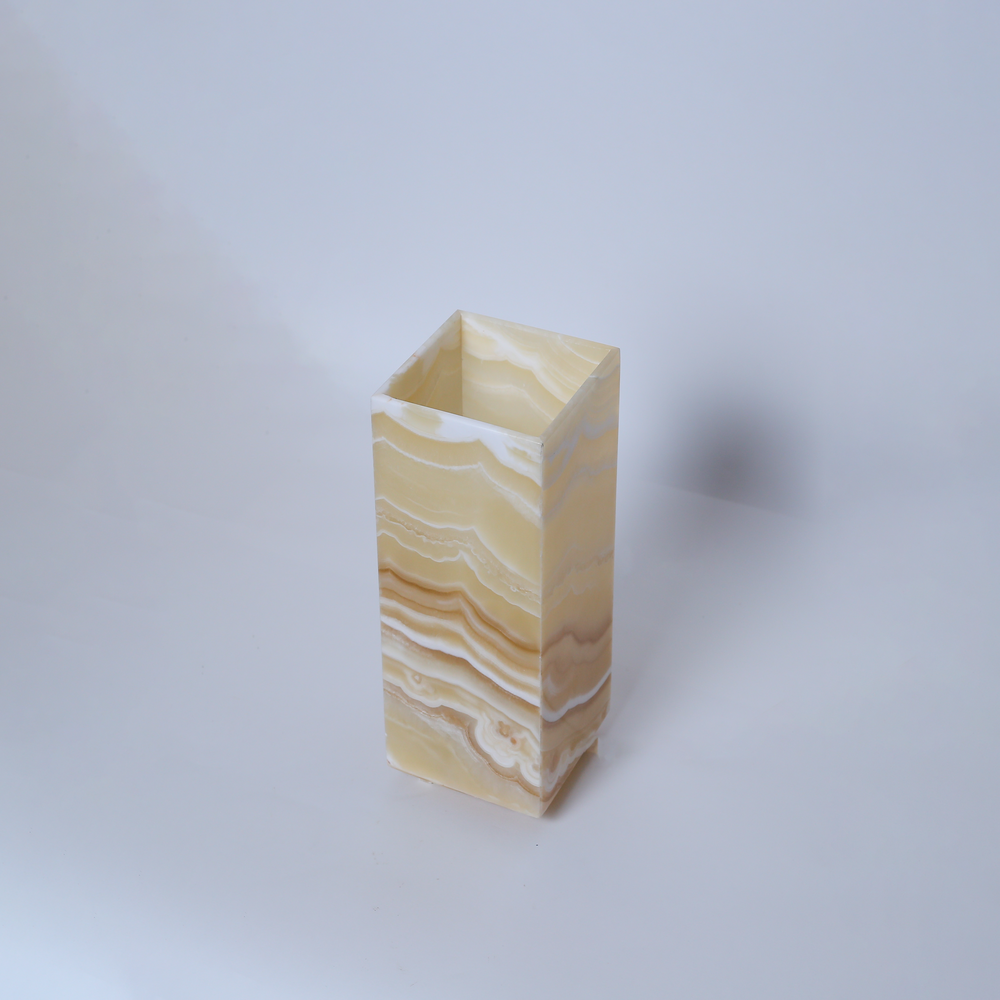 Alabaster Table lamp - box shape