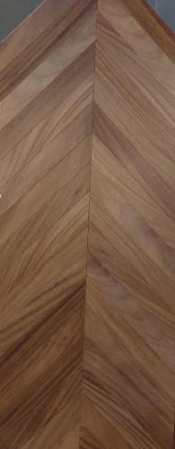 Chevron Iroko