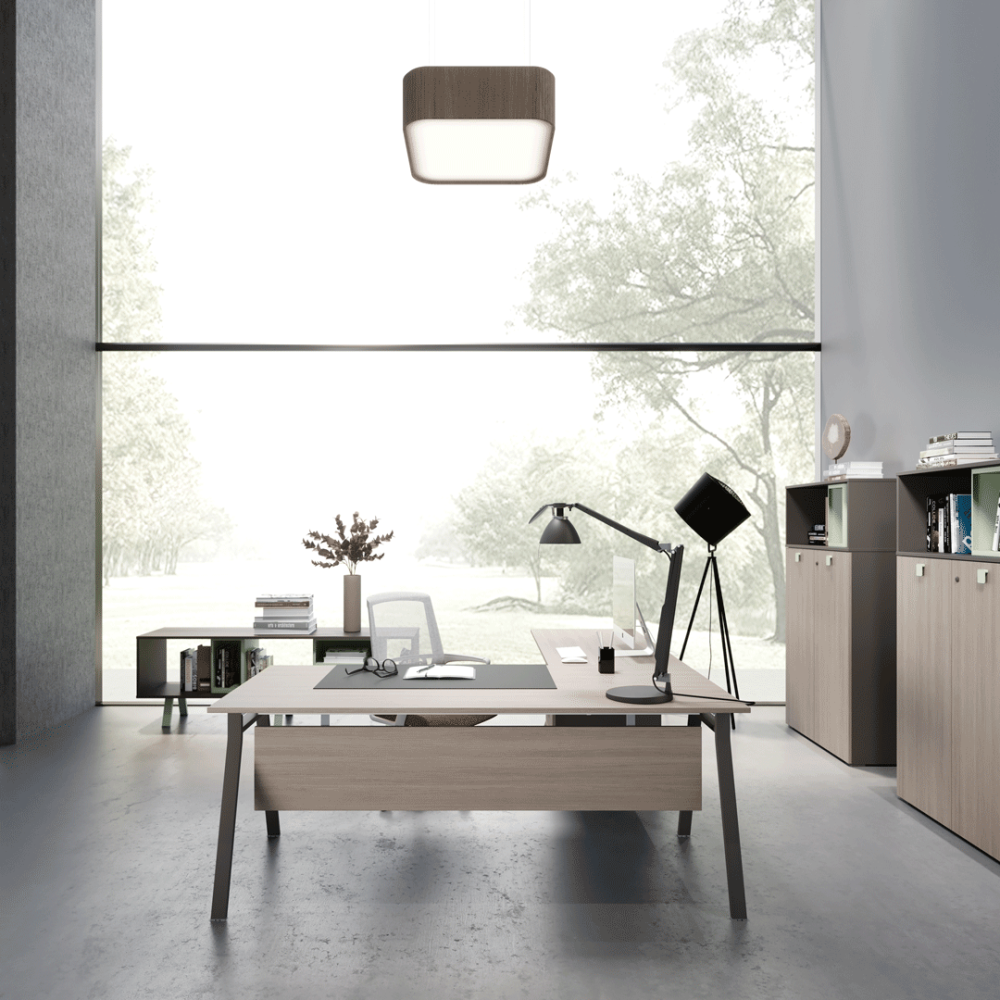 Flexa desk on metal base