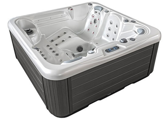 CS7 Hot tub