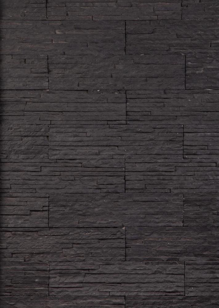 Laviana- Black
