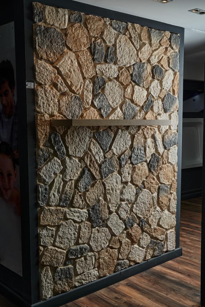 Tuscan-Rustic offwhite