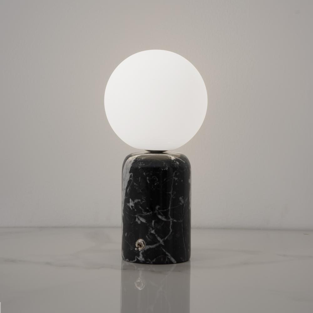 The Nuuk Table Lamp - Nero Spanish  | Cordless